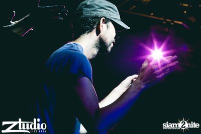 Grey Goose นำเสนอ TGIF : Cosmic Gate ที่ สตูดิโอ ไลฟ์ ฮอลล์ — photo 65