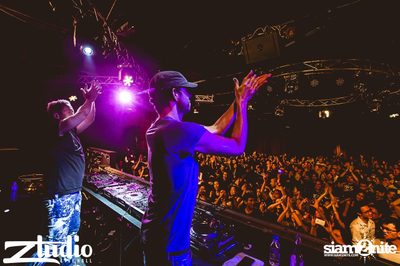 Grey Goose นำเสนอ TGIF : Cosmic Gate ที่ สตูดิโอ ไลฟ์ ฮอลล์ — photo 71