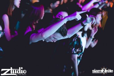 Grey Goose นำเสนอ TGIF : Cosmic Gate ที่ สตูดิโอ ไลฟ์ ฮอลล์ — photo 81