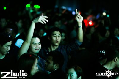 Grey Goose นำเสนอ TGIF : Cosmic Gate ที่ สตูดิโอ ไลฟ์ ฮอลล์ — photo 95