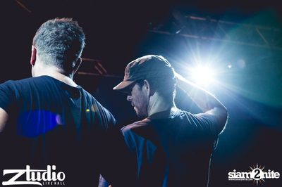 Grey Goose นำเสนอ TGIF : Cosmic Gate ที่ สตูดิโอ ไลฟ์ ฮอลล์ — photo 98