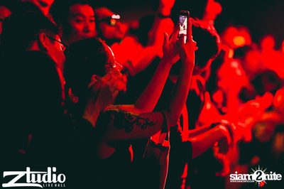Grey Goose นำเสนอ TGIF : Cosmic Gate ที่ สตูดิโอ ไลฟ์ ฮอลล์ — photo 117