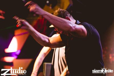 Grey Goose นำเสนอ TGIF : Cosmic Gate ที่ สตูดิโอ ไลฟ์ ฮอลล์ — photo 121
