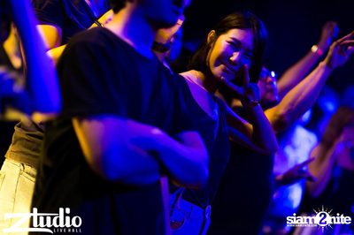 Grey Goose นำเสนอ TGIF : Cosmic Gate ที่ สตูดิโอ ไลฟ์ ฮอลล์ — photo 125