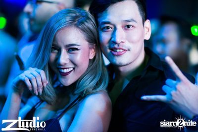 Grey Goose นำเสนอ TGIF : Cosmic Gate ที่ สตูดิโอ ไลฟ์ ฮอลล์ — photo 127