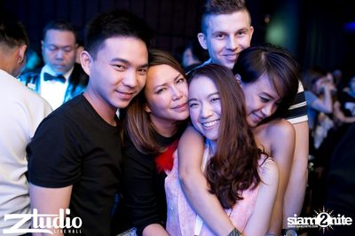 Grey Goose นำเสนอ TGIF : Cosmic Gate ที่ สตูดิโอ ไลฟ์ ฮอลล์ — photo 157