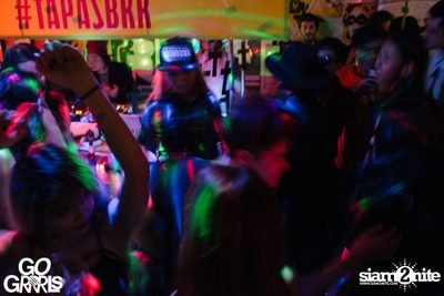 Go Grrrls Pre-Halloween | Witch House at Tapas Silom — photo 24
