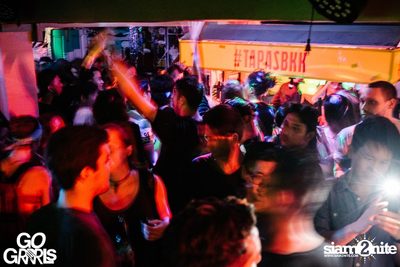 Go Grrrls Pre-Halloween | Witch House at Tapas Silom — photo 307