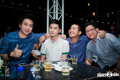 Bell Supol at Roadsidedog, Ekamai-Raminthra — photo 17