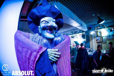The Halloween Party at Le Café des Stagiaires - Bangkok — photo 101