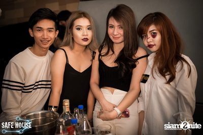 Safe House Hospital ที่ร้าน เซฟเฮ้าส์ ทองหล่อ — photo 42