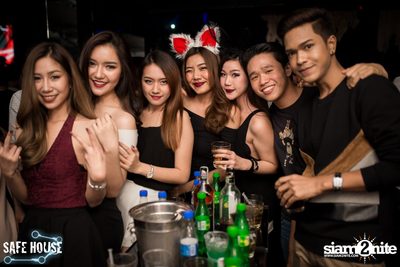 Safe House Hospital ที่ร้าน เซฟเฮ้าส์ ทองหล่อ — photo 44