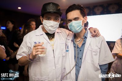 Safe House Hospital ที่ร้าน เซฟเฮ้าส์ ทองหล่อ — photo 46
