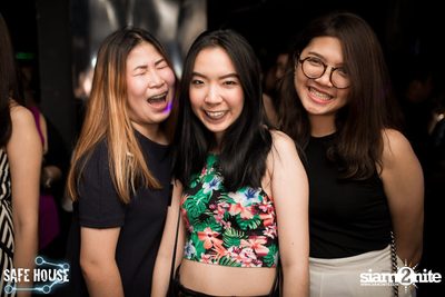 Safe House Hospital ที่ร้าน เซฟเฮ้าส์ ทองหล่อ — photo 73