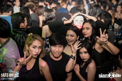 Safe House Hospital ที่ร้าน เซฟเฮ้าส์ ทองหล่อ — photo 98
