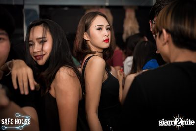 Safe House Hospital ที่ร้าน เซฟเฮ้าส์ ทองหล่อ — photo 106