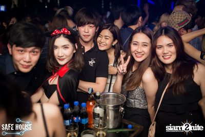 Safe House Hospital ที่ร้าน เซฟเฮ้าส์ ทองหล่อ — photo 111