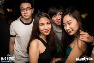 Safe House Hospital ที่ร้าน เซฟเฮ้าส์ ทองหล่อ — photo 115