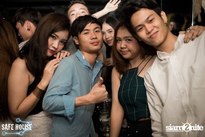 Safe House Hospital ที่ร้าน เซฟเฮ้าส์ ทองหล่อ — photo 117
