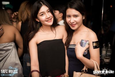 Safe House Hospital ที่ร้าน เซฟเฮ้าส์ ทองหล่อ — photo 128