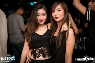 Safe House Hospital ที่ร้าน เซฟเฮ้าส์ ทองหล่อ — photo 129