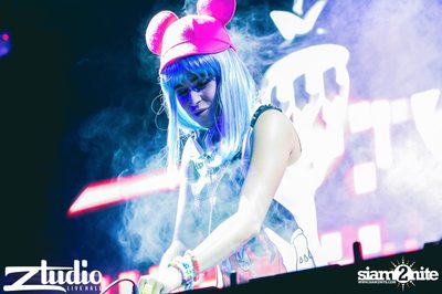 สตูดิโอ ร่วมกับ Thai Cute Girl นำเสนอ Halloween Party กับ DJ Juicy M — photo 43
