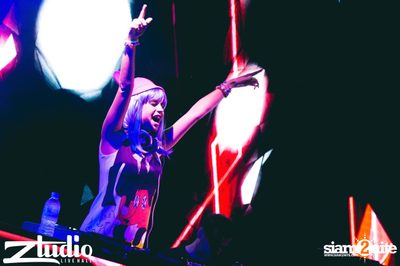 สตูดิโอ ร่วมกับ Thai Cute Girl นำเสนอ Halloween Party กับ DJ Juicy M — photo 47