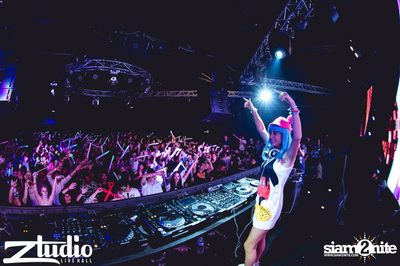 สตูดิโอ ร่วมกับ Thai Cute Girl นำเสนอ Halloween Party กับ DJ Juicy M — photo 67