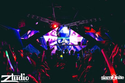 สตูดิโอ ร่วมกับ Thai Cute Girl นำเสนอ Halloween Party กับ DJ Juicy M — photo 72