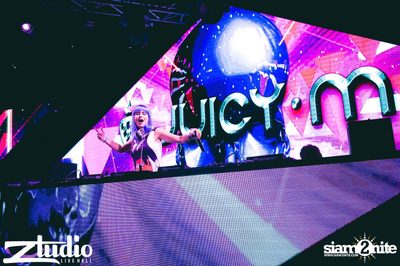 สตูดิโอ ร่วมกับ Thai Cute Girl นำเสนอ Halloween Party กับ DJ Juicy M — photo 77