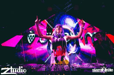 สตูดิโอ ร่วมกับ Thai Cute Girl นำเสนอ Halloween Party กับ DJ Juicy M — photo 82