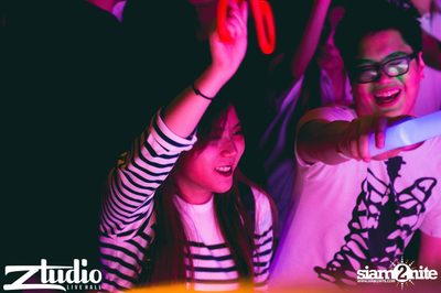 สตูดิโอ ร่วมกับ Thai Cute Girl นำเสนอ Halloween Party กับ DJ Juicy M — photo 90