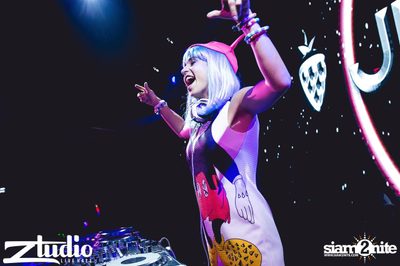 สตูดิโอ ร่วมกับ Thai Cute Girl นำเสนอ Halloween Party กับ DJ Juicy M — photo 95