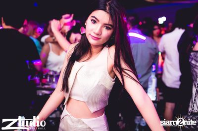 สตูดิโอ ร่วมกับ Thai Cute Girl นำเสนอ Halloween Party กับ DJ Juicy M — photo 150