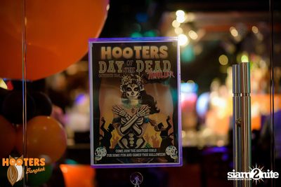 Day Of The Dead Thriller at Hooters Bangkok — photo 7