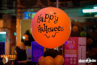 Day Of The Dead Thriller at Hooters Bangkok — photo 8