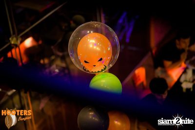 Day Of The Dead Thriller at Hooters Bangkok — photo 18