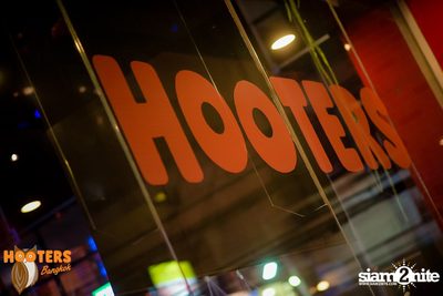 Day Of The Dead Thriller at Hooters Bangkok — photo 49