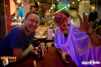 Day Of The Dead Thriller at Hooters Bangkok — photo 98