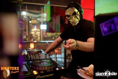 Day Of The Dead Thriller at Hooters Bangkok — photo 100