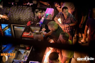 Day Of The Dead Thriller at Hooters Bangkok — photo 109