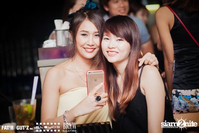Seenspace Halloween ที่ คลาดส์, แฟตร์ กัตส์ และบริว — photo 32