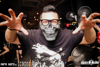 Seenspace Halloween ที่ คลาดส์, แฟตร์ กัตส์ และบริว — photo 34
