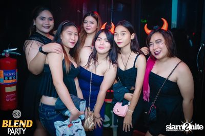 Blend Halloween Party 285 Secret Castle ที่ สน็อบ รัชดา — photo 235
