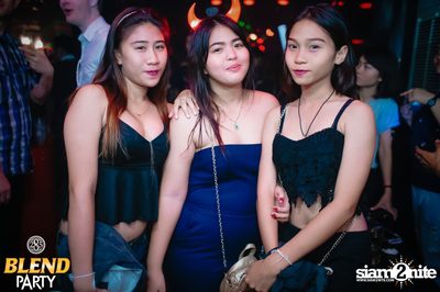 Blend Halloween Party 285 Secret Castle ที่ สน็อบ รัชดา — photo 236