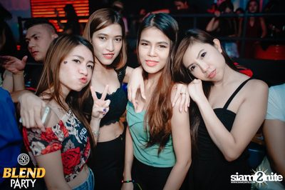 Blend Halloween Party 285 Secret Castle ที่ สน็อบ รัชดา — photo 258