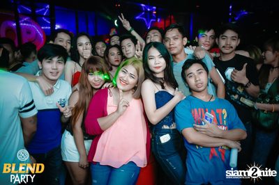 Blend Halloween Party 285 Secret Castle ที่ สน็อบ รัชดา — photo 263
