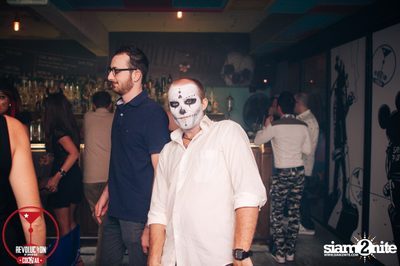 Dizneey Trash Halloween Party at Revolucion Cocktail Bangkok — photo 29