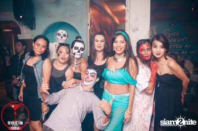 Dizneey Trash Halloween Party at Revolucion Cocktail Bangkok — photo 33