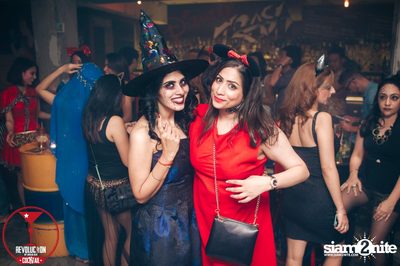 Dizneey Trash Halloween Party at Revolucion Cocktail Bangkok — photo 35
